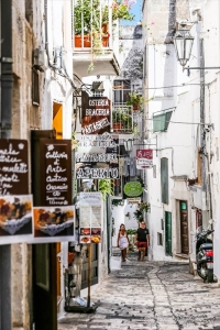 イタリア・オスツーニの風景写真