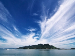 広島・因島の青空写真