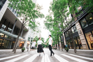 東京・丸の内の前撮り写真